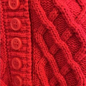 Women's Cable Knit Sweater - Red